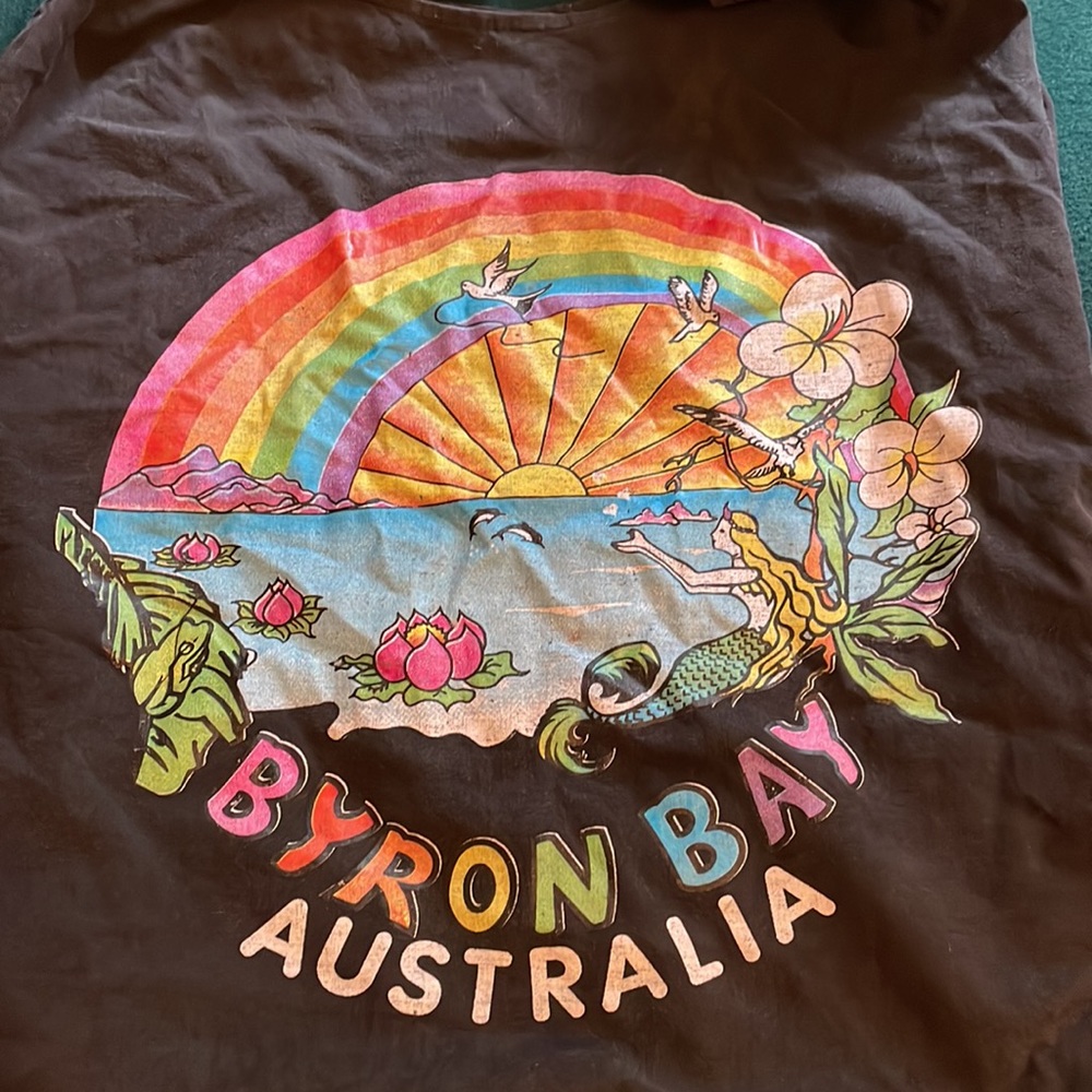 Byron Bay Tote “Spell like” GUC 💕💓❤️💋 - Picture 2 of 3